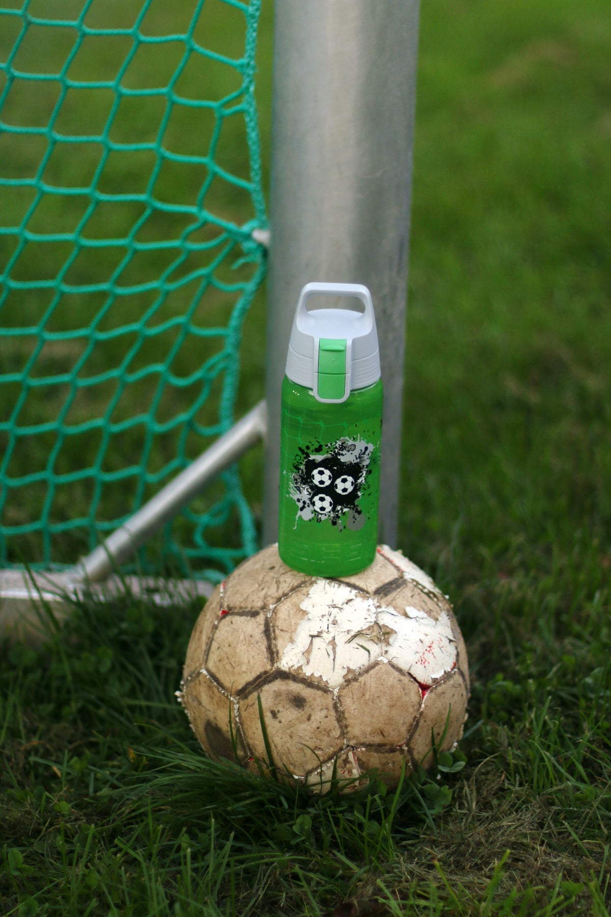 #farbe_football#größe_0.5 l